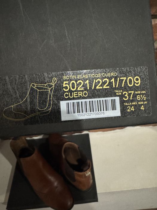 Жіночі черевики massimo dutti