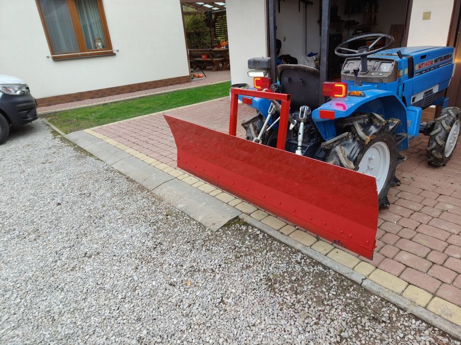 Traktorek japoński mitsubishi 1401d