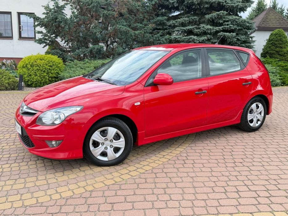 LIFT • 1.4 109KM • Klima • 5d HB! • Tablet - GPS, bluetooth!