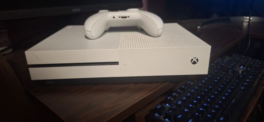 Konsola Xbox one s
