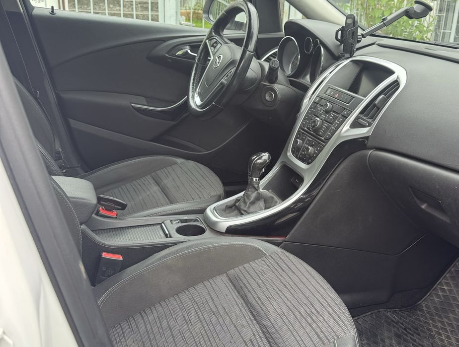 Opel Astra IV J 1.4T Gaz LPG STAG 2034r Klima, Hak