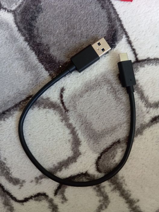 Продам Зовнішній накопичувач SSD 1TB SanDisk Extreme Portable E30