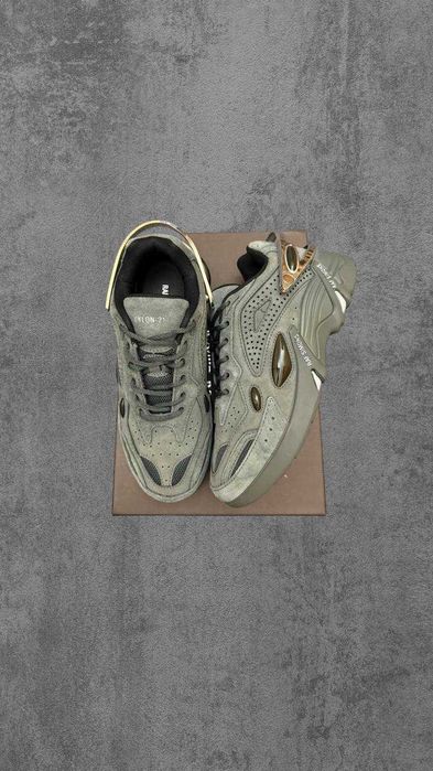 Raf simons x adidas cylon 21