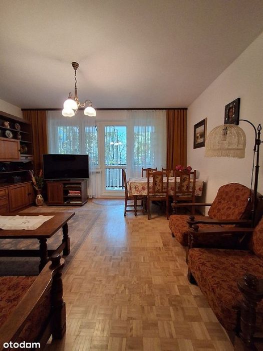 Sprzedam bezpośrednio trzypokojowe 68,8 m2