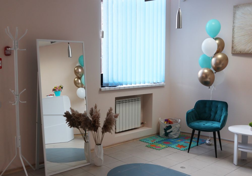 Аренда кушетки бьюти мастеру на 15/30 дней