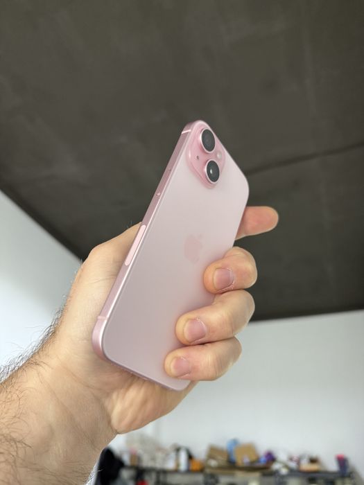 Apple iphone 15 128 gb рожевий 15 айфон
