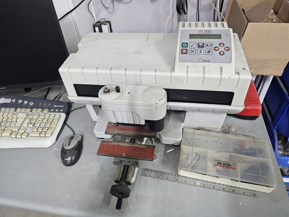 Pantógrafo Gravograph IS200