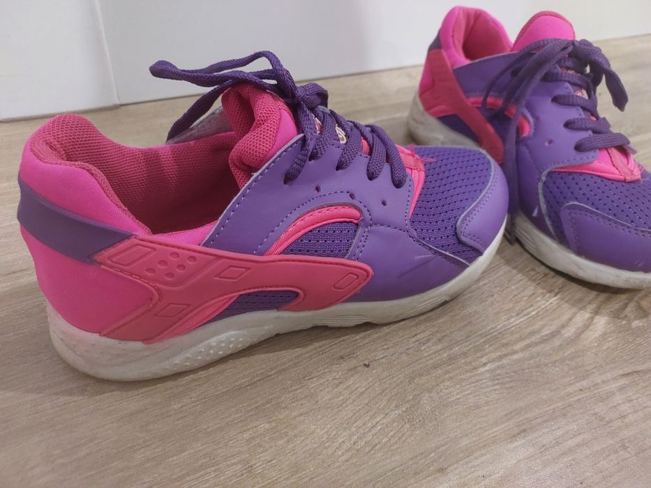 Buty sportowe 35