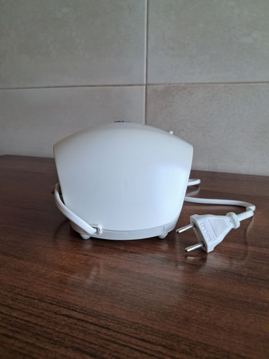 Небулайзер , інгалятор ОMRON.