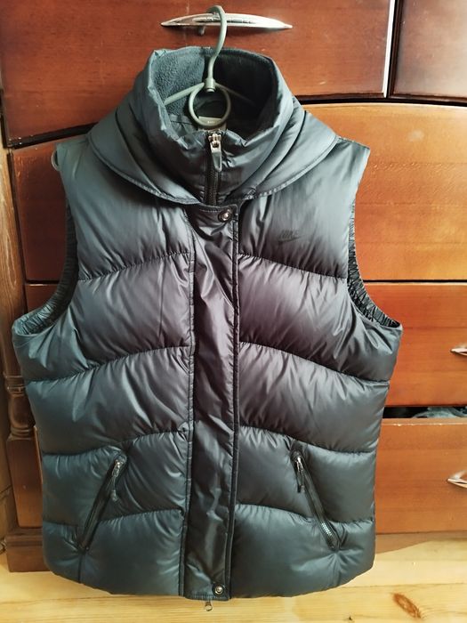 Жилетка женская Nike