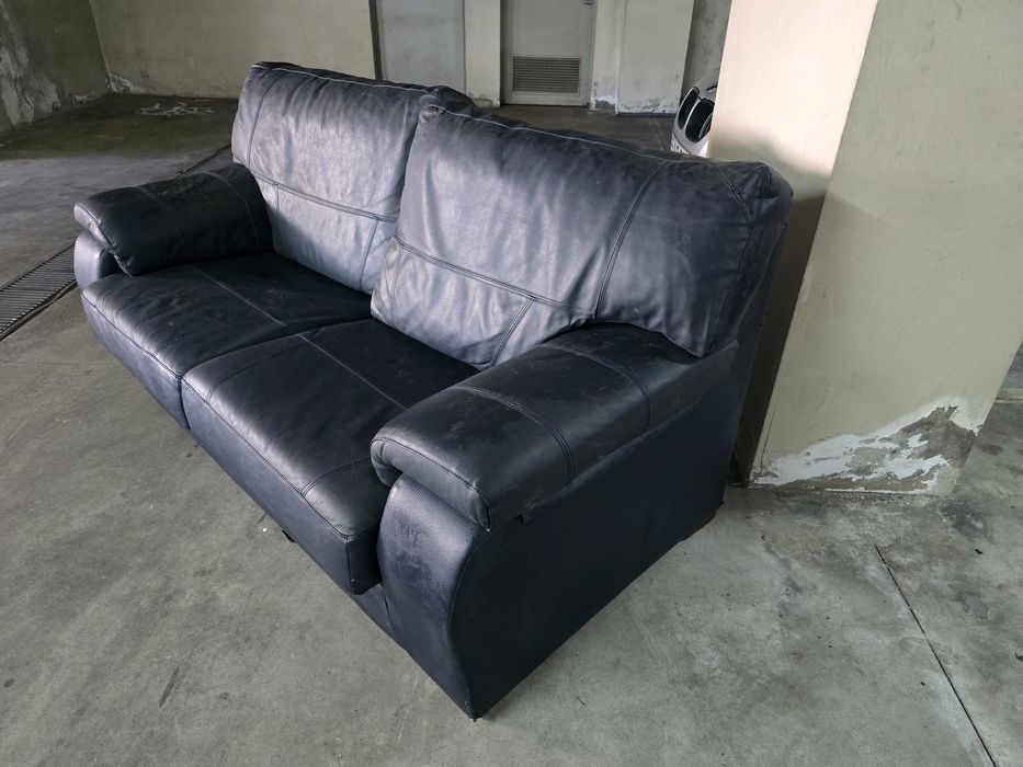 Vendo sofá em pele