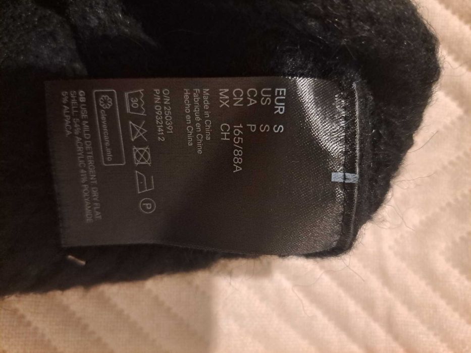 Piekny cieply golf z alpaka