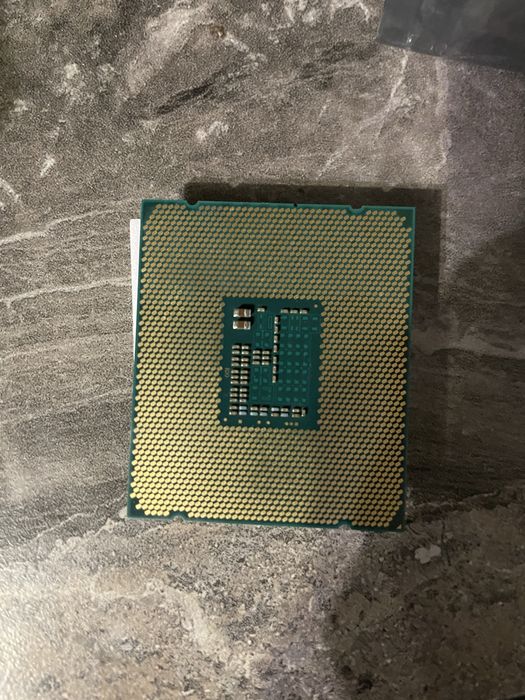 Intel xeon e5-2630 v3/ e5-2640 v4
