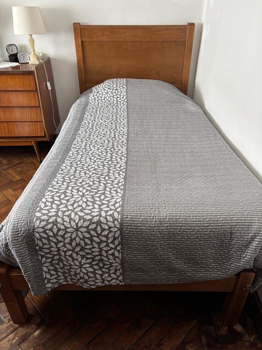 Cama de solteiro