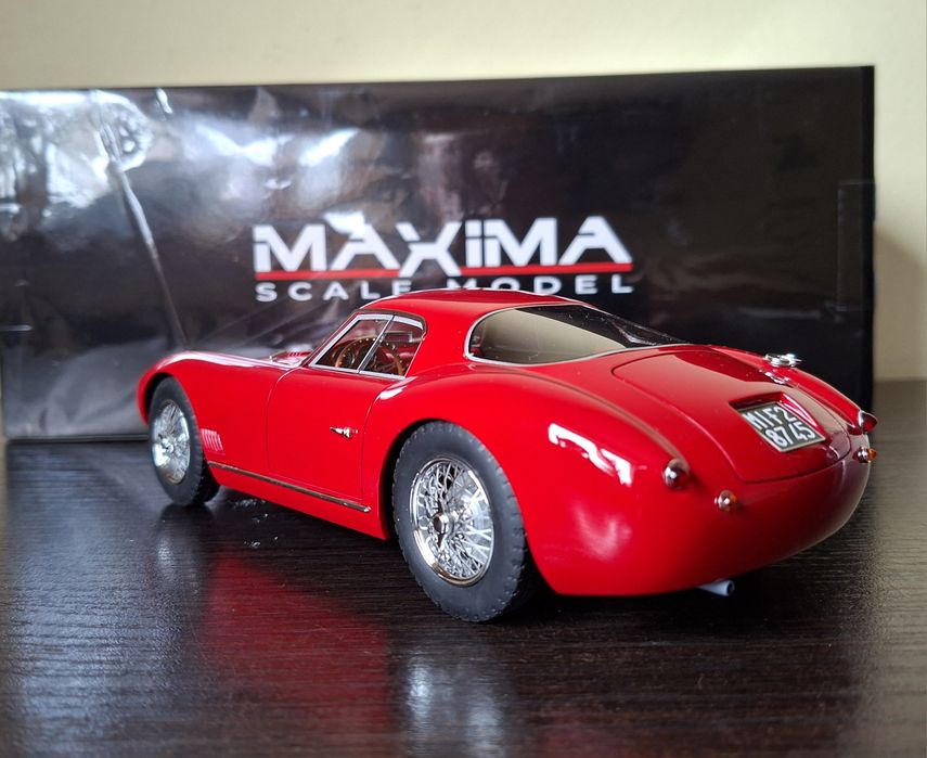 Alfa Romeo ATL Sport Coupe 2000 1:18  Maxima 1968 rok