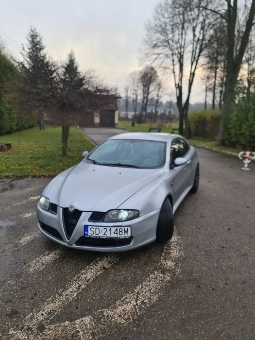 Alfa Romeo GT 2004