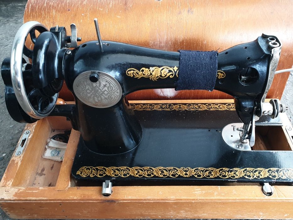 Швейная машинка ПМЗ (им.Калинина)