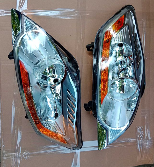 FORD KUGA I 2008 + lampa przód lewa  + prawa komplet