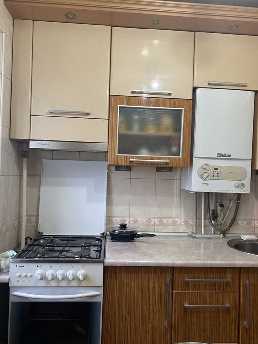 Продам  3-кімнатну квартиру