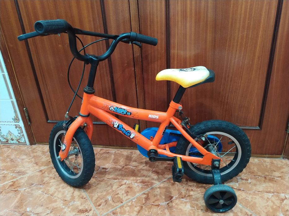 Bicicleta infantil roda 12" trotinete skate patins casa quarto apartamento vivenda escritório gabinete carro cozinha.