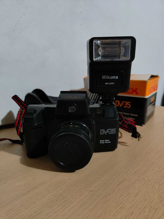 Máquina Fotográfica Konex DV-35
Flash Mikona