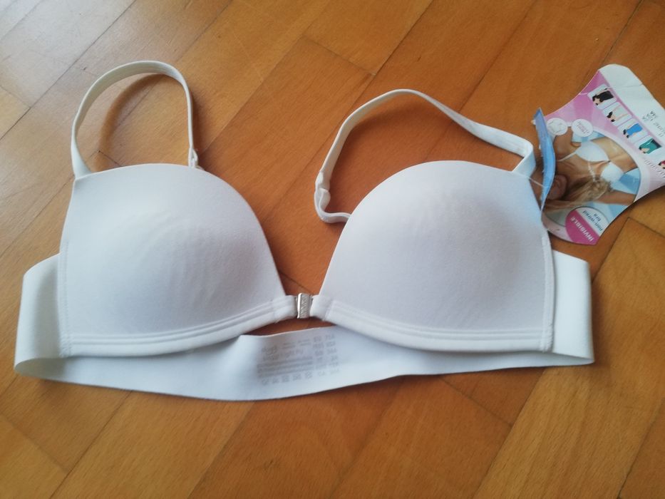 Biustonosz Triumpf 75a