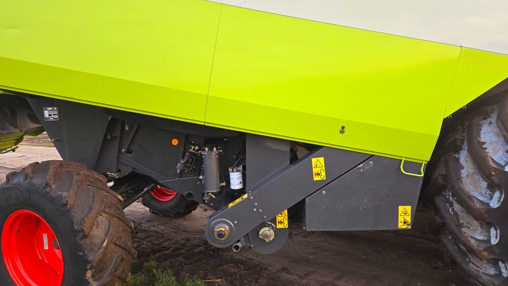 Комбайн зернозбиральний claas lexion 420 cat