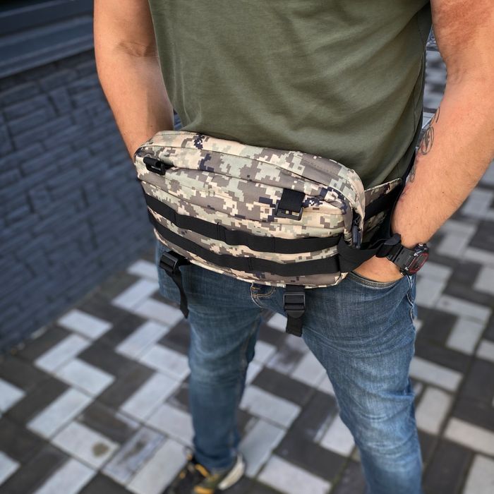 Нагрудна поясна сумка тактична піксель бананка слінг