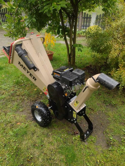 Wynajem Rębak do gałęzi