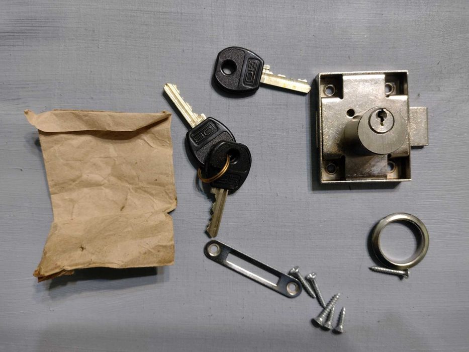 Zamek meblowy LOB ZMB1