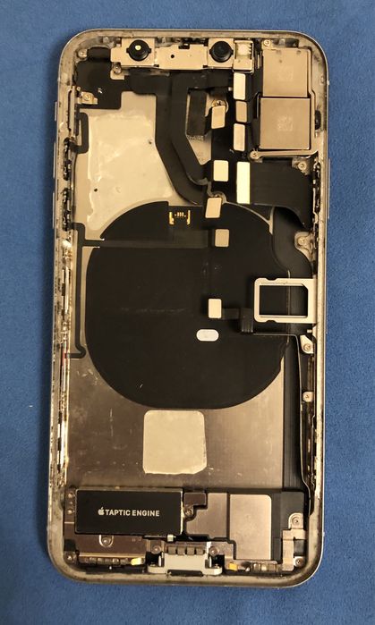 iPhone X без материнської плати