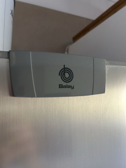 Arca Congeladora Vertical Balay