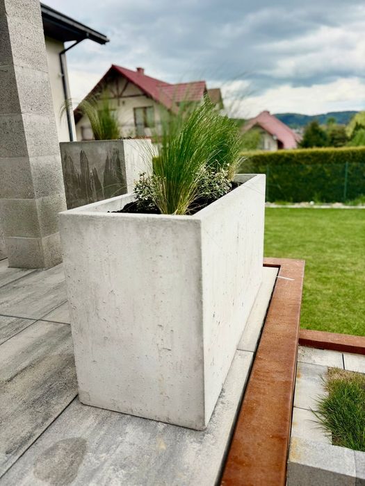 Duża donica betonowa 120x40x60 cm