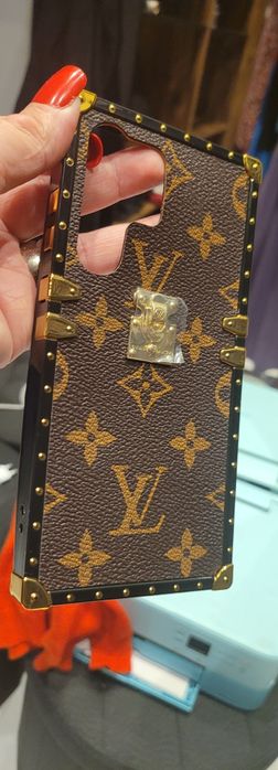 etui lv do   Apple iphone 14plus ultra