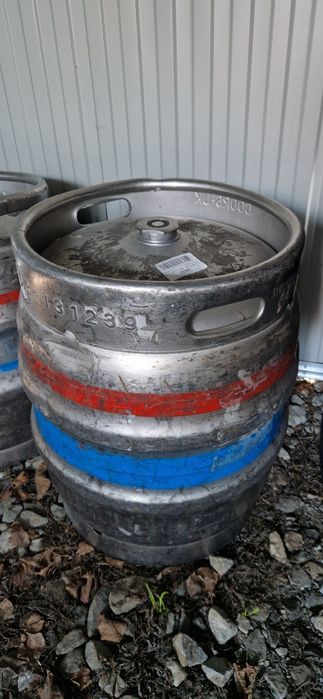 Keg z gwintem 100l