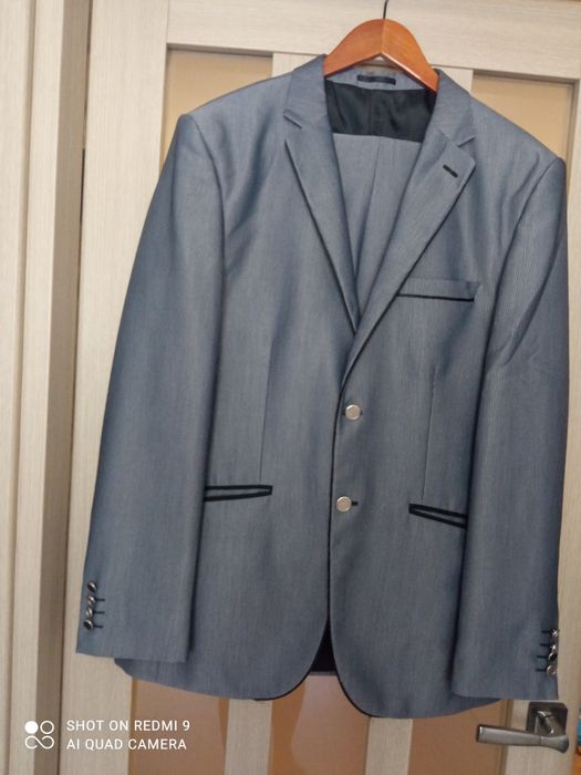 Чоловічий бручний костюм