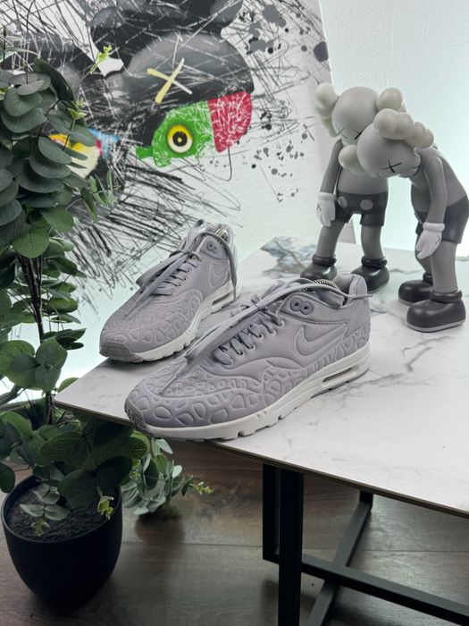 Кросівки Nike Air Max 1 Ultra Plush 40 розмір Е9109