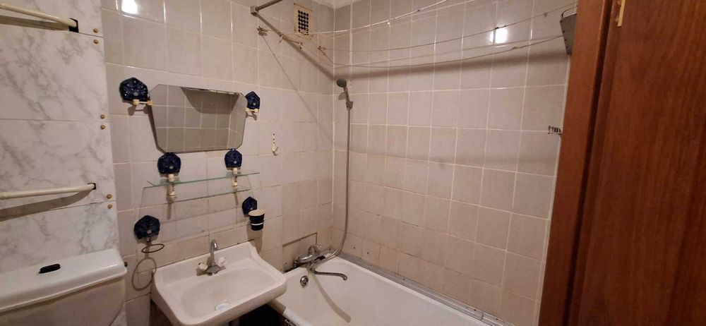 Продається 2 кімнатна квартира в цегляному будинку м.Бурштин