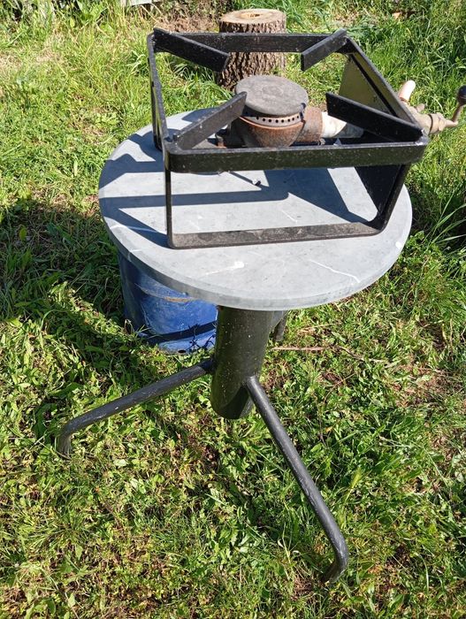 Fogão industrial com bancada botija de gaz e redutor