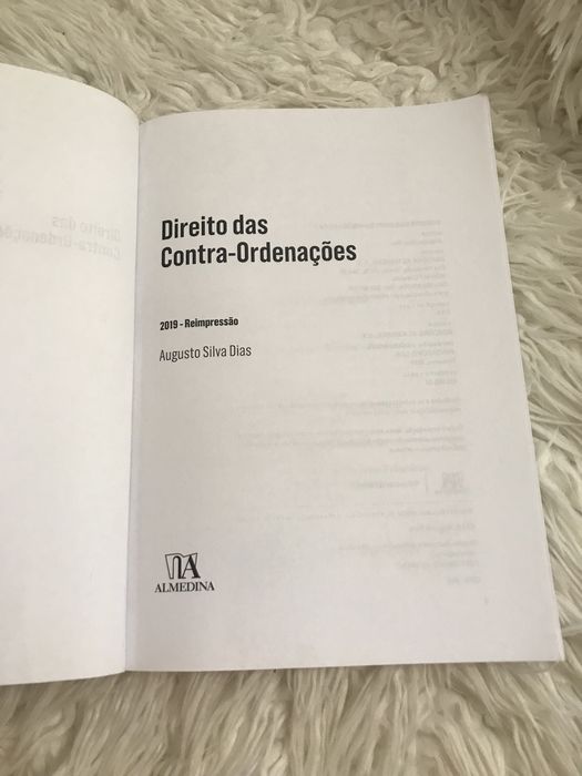 Direito das Contra-Ordenações - Augusto Silva Dias Almedina