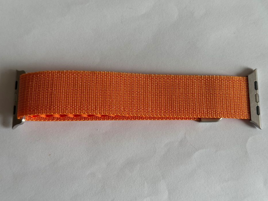 Opaska Alpine do Apple Watcha 49 mm 44 mm 45 mm w kolorze Orange