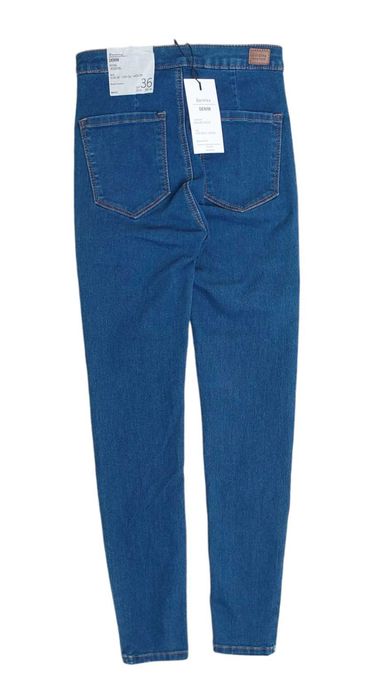 Bawełniane granatowe spodnie jeansowe BERSHKA, R. 36