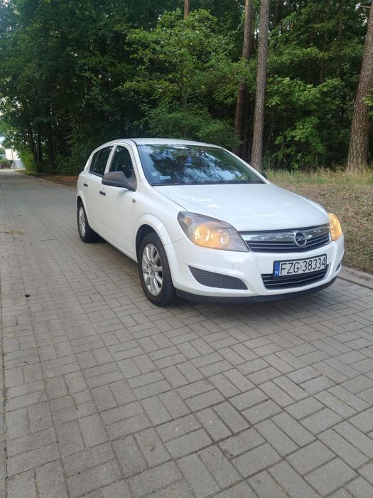 Opel Astra H, rok 2010, 1.4, benzyna