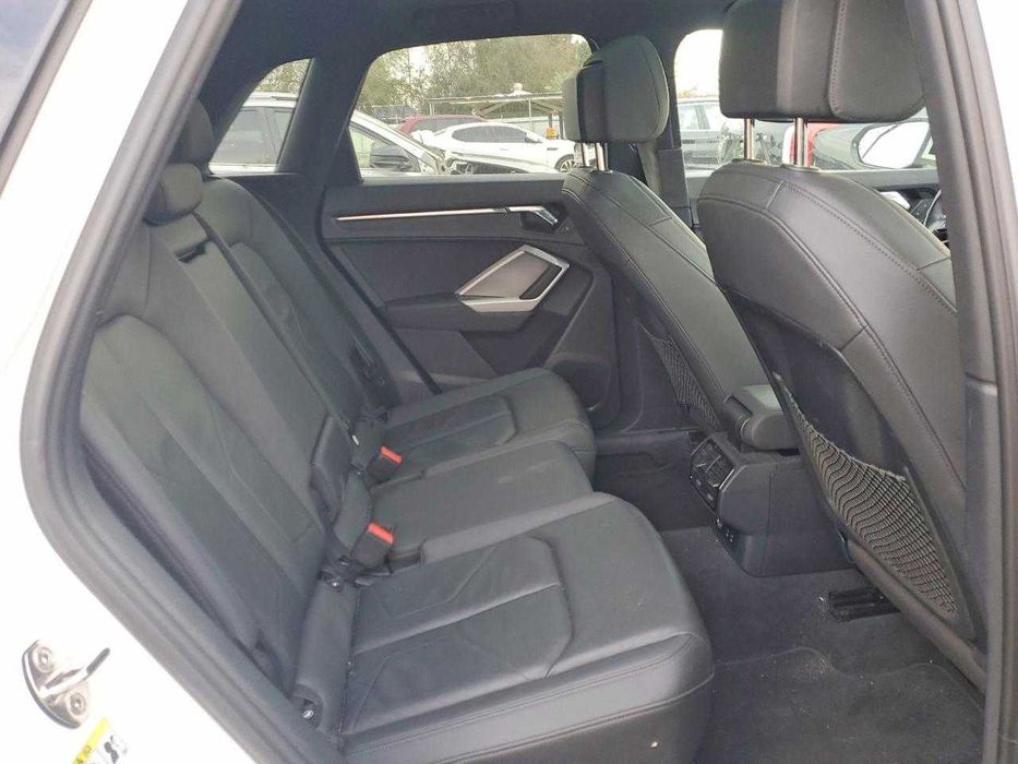 AUDI Q3 Premium Plus 40 2021