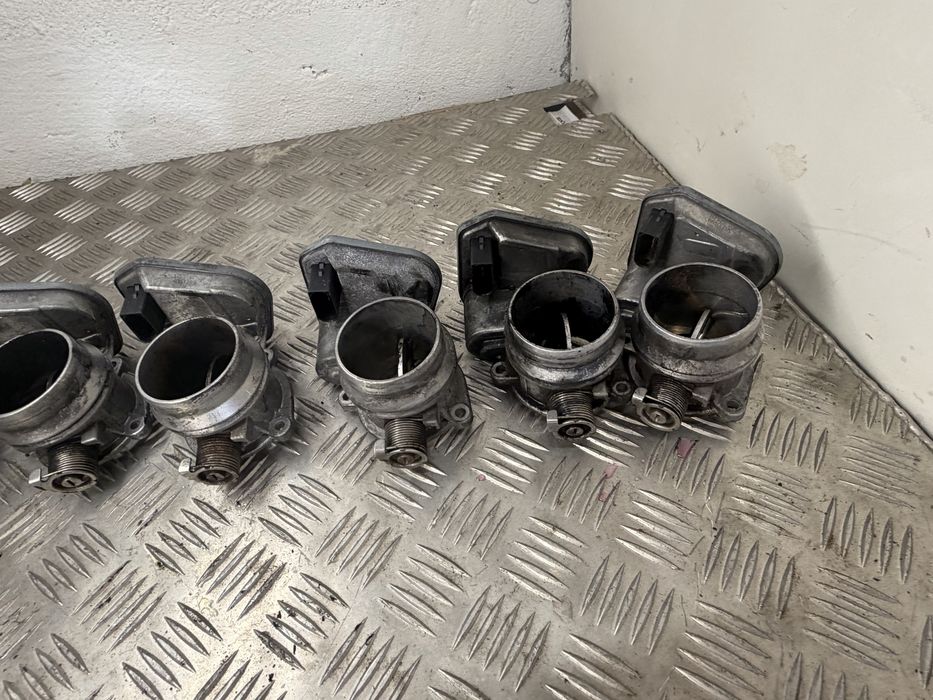 Przepustnica  bmw e90 e91 e92 e93 e87 e88 e82 e60 e61  x1 e84 x3 e83 2.0d n47