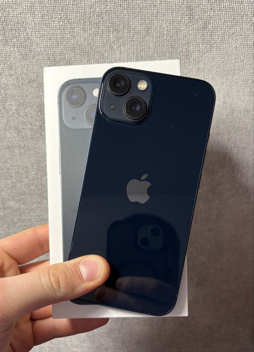 Продам Iphone 13 128