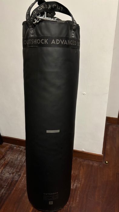 Saco de boxe e equipamento venom