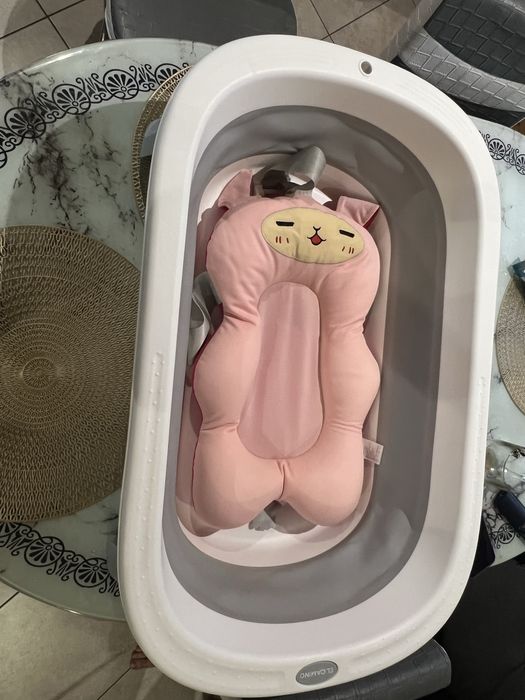 Ваннночка для немовлят в ідеалньному стані