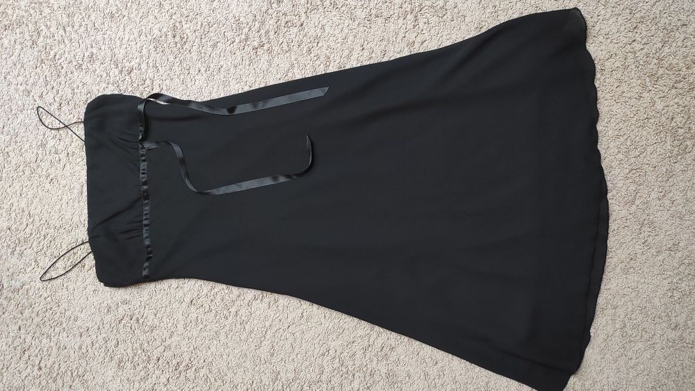 Czarna wieczorowa sukienka H&M