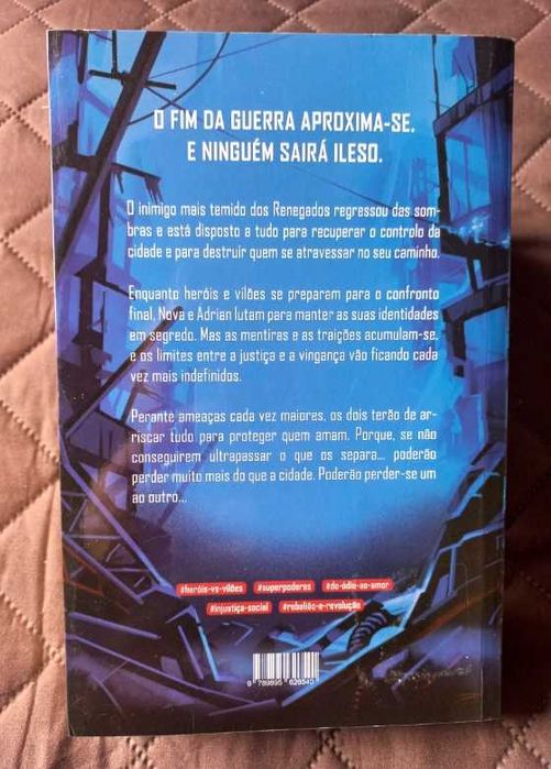 Supernova - Marissa Meyer (Renegados Livro 3)
